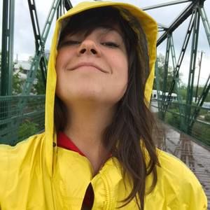 Meet your Posher, Olivia